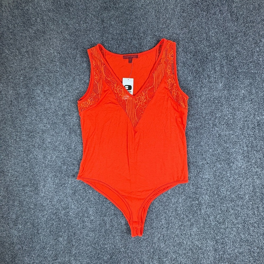 Red By Bke Buckle Bodysuit Womens L Cherry Tomato Lace Inset V-Neck Sleeveless